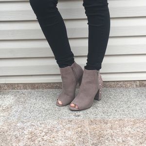 Grey ankle open toe boots